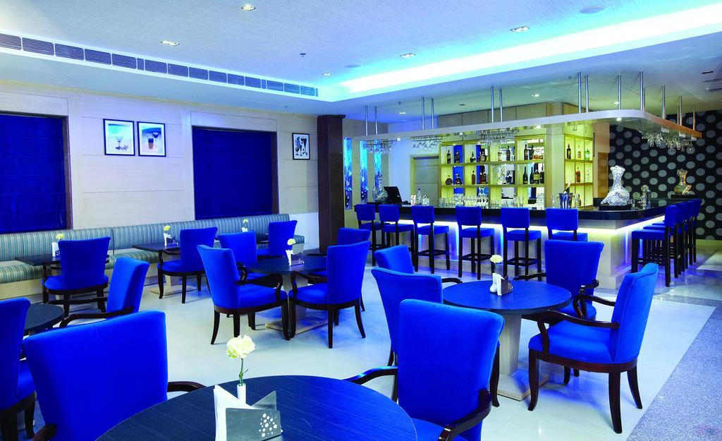 Days Hotel By Wyndham Neemrana Restaurant foto