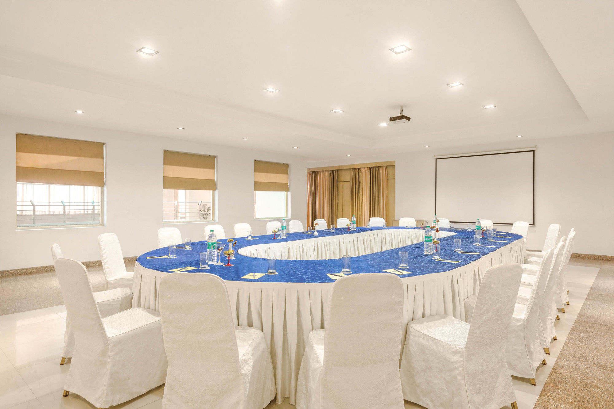Days Hotel By Wyndham Neemrana Exterior foto
